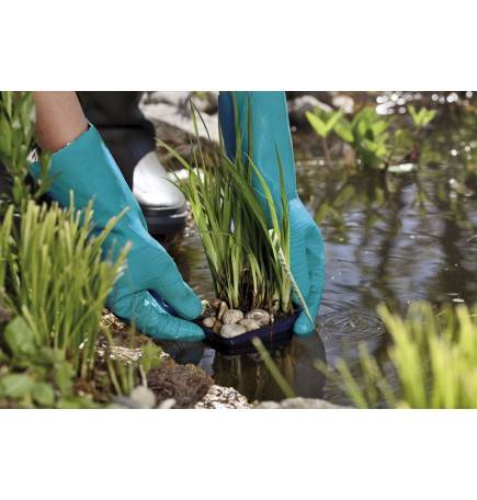 Los guantes de jardinería resistente al agua Gardena